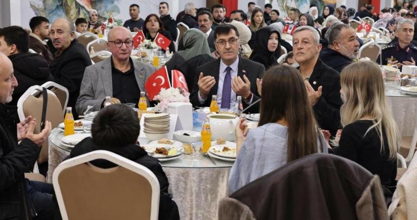 Kütahya Belediye Başkanı Eyüp Kahveci, Kütahya Valiliği tarafından Ramazan ayının