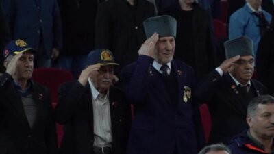 Kuvayımilliye kahramanı Edremit Kaymakamı Köprülülü Hamdi Bey, şehit edilişinin 106'ncı