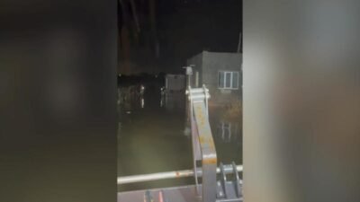 Manisa Büyükşehir Belediyesi İtfaiye Dairesi Başkanlığı ekipleri, kentte etkili olan