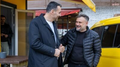 Manavgat Belediye Başkan Vekili Mehmet Çiçek, ilçe merkezinde vatandaşlarla ve