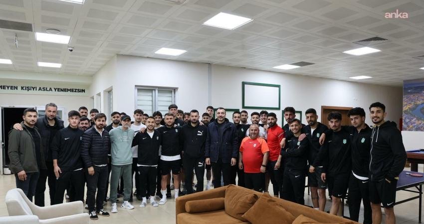 Manavgat Belediye Başkan Vekili Çiçek’ten Manavgat Belediyespor’a destek çağrısı Manavgat Belediye Başkan Vekili Mehmet Çiçek, Yayla Mahallesi’nde düzenlenen iftar