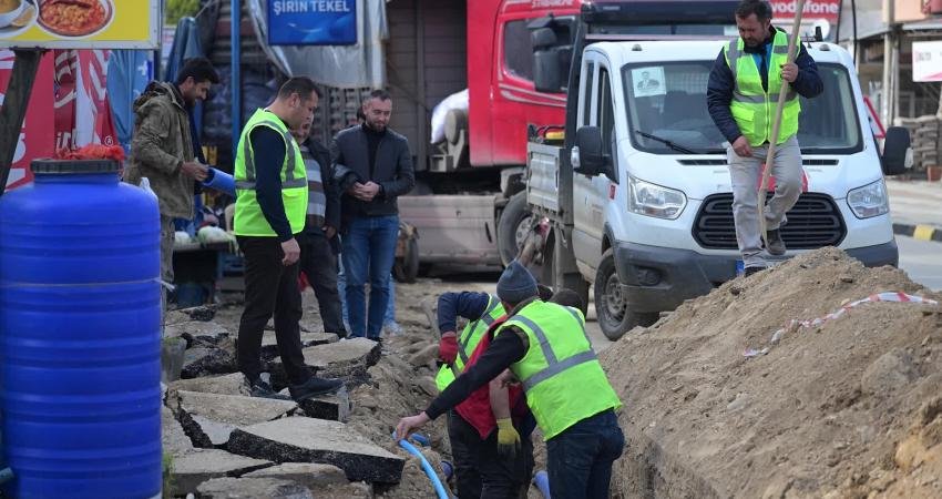 Manisa Su ve Kanalizasyon İdaresi, Uluderbent’te yaşanan su kesintilerini çözüme kavuşturuyor Manisa Su ve Kanalizasyon İdaresi (MASKİ) Genel Müdürlüğü, Alaşehir’in Uluderbent