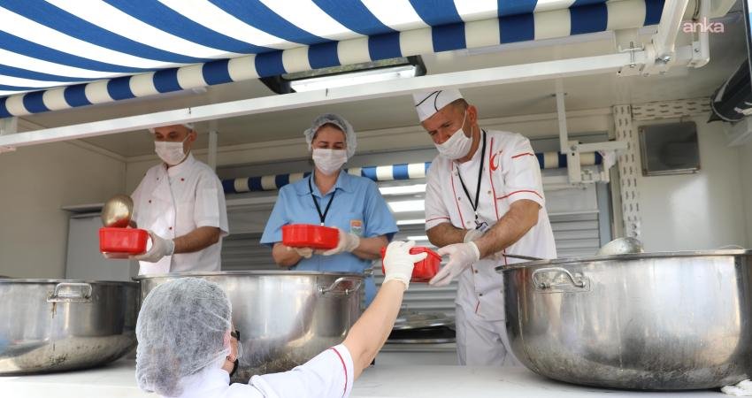 Marmaris Belediyesi, ramazan ayı süresince ihtiyaç sahiplerine yönelik günlük sıcak