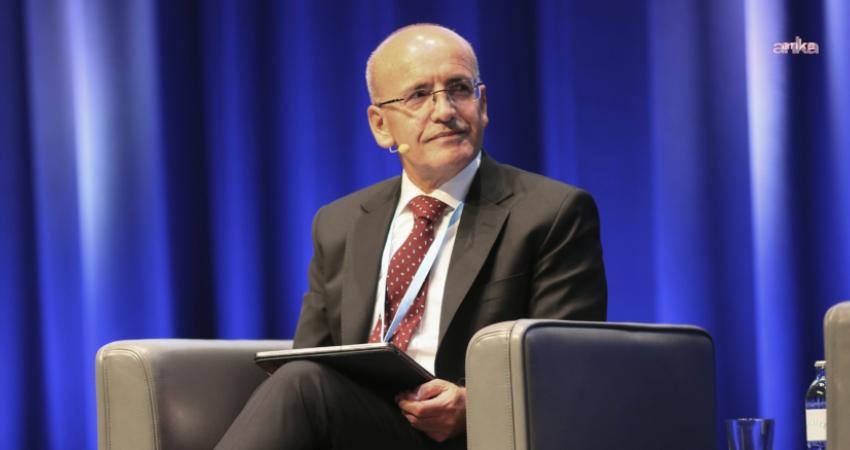 Hazine ve Maliye Bakanı Mehmet Şimşek, enflasyonda aşağı yönlü seyrin