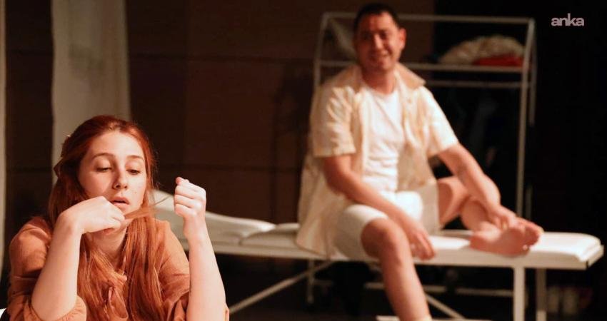 Menteşe Belediye Tiyatrosu, 13-14 Şubat 2026 tarihlerinde Denizli Acıpayam Gençlik