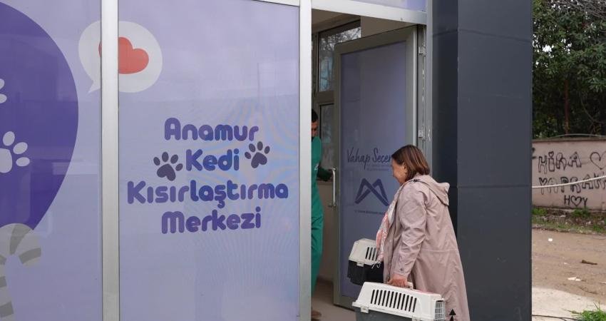 Mersin Büyükşehir Belediyesi, Ocak 2026’da hizmete açtığı Anamur Kedi Kısırlaştırma