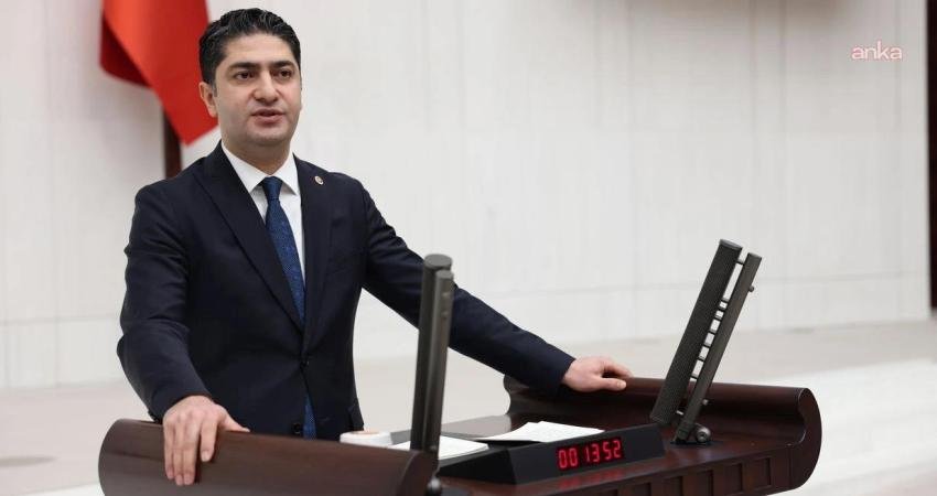 MHP’li Özdemir: “Türkiye iç cephesini tahkim ederek, dışarıda geniş bir alanda varlık gösterme imkanına kavuşuyor” MHP Genel Başkan Yardımcısı İsmail Özdemir, "Türkiye iç cephesini tahkim ederek,