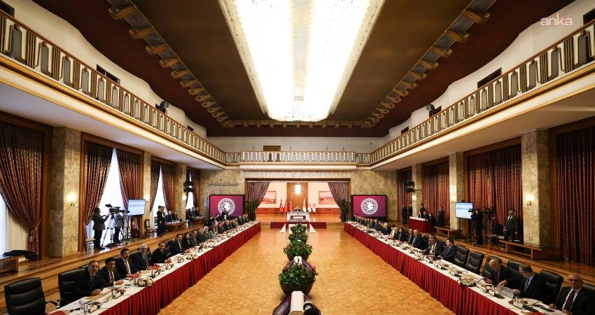 MHP Genel Başkan Yardımcısı Feti Yıldız, Milli Dayanışma Kardeşlik ve Demokrasi