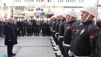 Milli Savunma Bakanı Yaşar Güler, Bayburt'un düşman işgalinden kurtuluşunun 108'inci