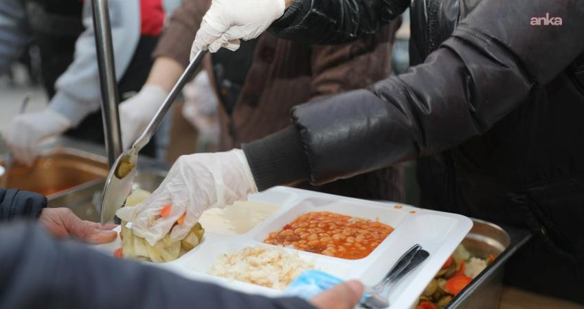 Mudanya Belediyesi'nin "Mudanya’da Ramazan Birlikte Güzel" temasıyla hazırladığı program kapsamında