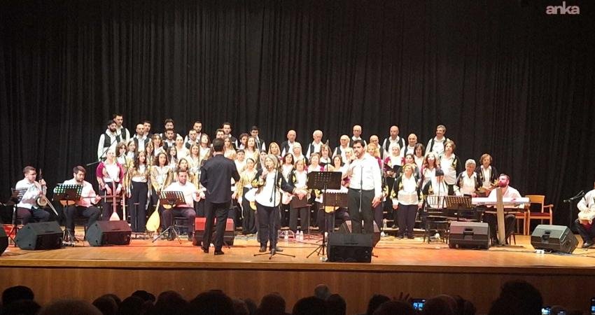 Muğla Büyükşehir Belediyesi Nilüfer Caner 100 Yaş Evi Korosu ile