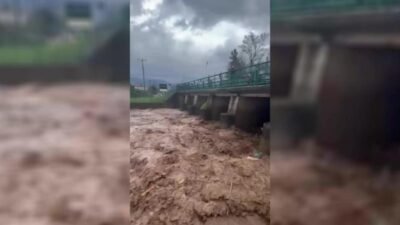 Muğla genelinde etkili olan yoğun yağışlar bazı bölgelerde su taşkınlarına