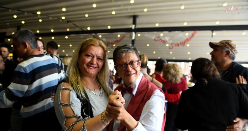 Muratpaşa Belediyesi Adalya Vakfı Engelsiz Kafe’de, özel gereksinimli bireylere ve