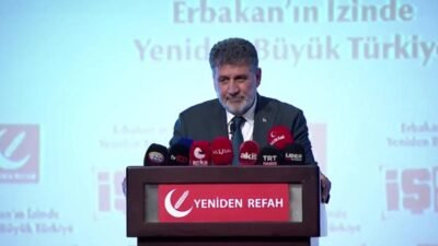 Yeniden Refah Partisi tarafından eski başbakan Necmettin Erbakan’ın 15. ölüm