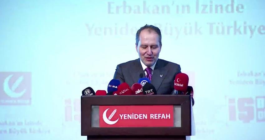 Yeniden Refah Partisi Genel Başkanı Fatih Erbakan, eski Başbakan Necmettin