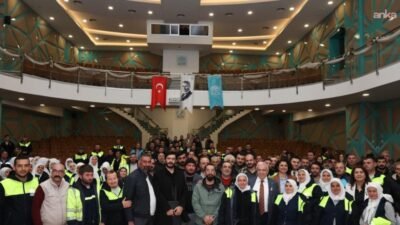 Nilüfer Belediye Başkanı Şadi Özdemir, Park ve Bahçeler Müdürlüğü personeli