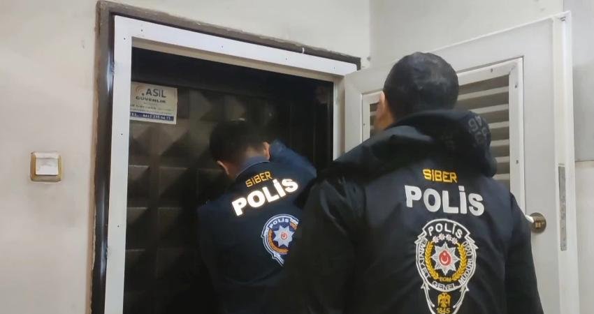 Devlet büyüklerinin görüntü ve seslerini yapay zekâ teknolojileriyle taklit ettiği ve