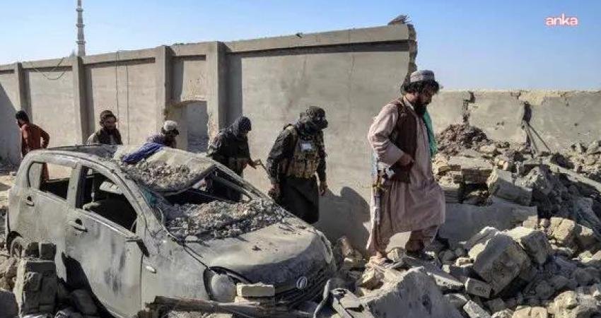 Pakistan ordusu, düzenlediği saldırılarda 274 Taliban mensubunun öldürüldüğünü ve 400’den fazlasının