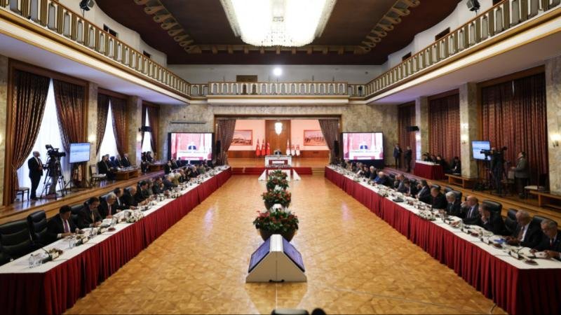 Bilindiği gibi, kamuoyunda merakla beklenen “Terörsüz Türkiye” konulu rapor açıklandı.