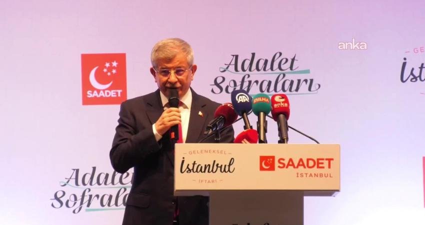 Ahmet Davutoğlu: “İslam ülkeleri gelir adaletsizliğinin en bozuk olduğu coğrafya haline geldi” Gelecek Partisi Genel Başkanı Ahmet Davutoğlu, Türkiye'nin içinde bulunduğu İslam