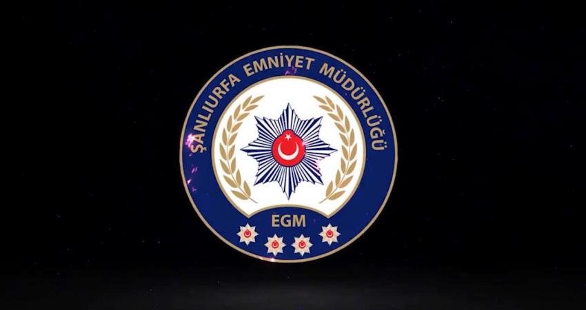 Şanlıurfa’da terör örgütü IŞİD şüphelisi 10 kişi tutuklandı Şanlıurfa'da terör örgütü IŞİD'e yönelik operasyon sonucu gözaltına alınan 16 şüpheliden