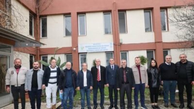 Şehzadeler Belediye Başkanı Hakan Şimşek, son kongrelerde göreve seçilen ve