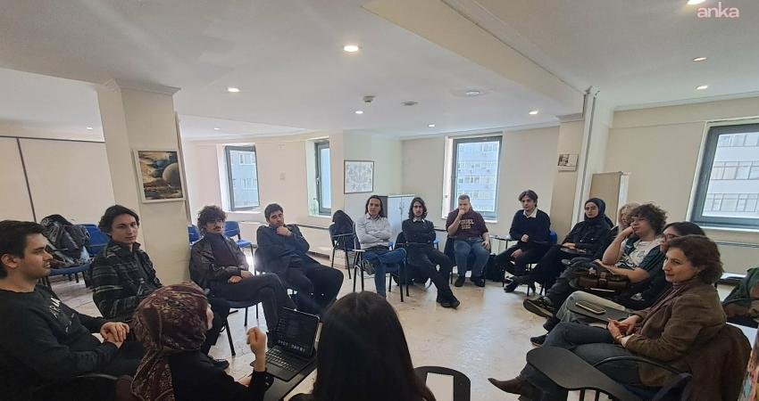 Sevgi Kılıç, Boğaziçi Üniversitesi öğrenci kulüpleri temsilcileriyle bir araya geldi CHP Parti Meclisi üyesi ve CAO Gençlik ve Spor Politika