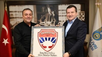 Silivri Belediye Başkanı Bora Balcıoğlu, Silivrispor Başkanı Nuri Çolakoğlu ve yönetimini