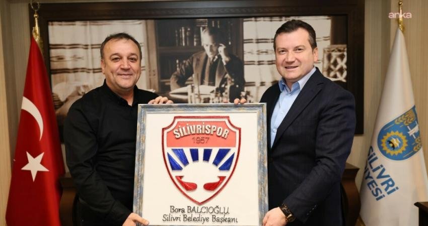 Silivri Belediye Başkanı Bora Balcıoğlu, Silivrispor Başkanı Nuri Çolakoğlu ve yönetimini