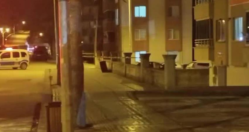 Sivrihisar Belediye Başkanı Habil Dökmeci’nin evinin bulunduğu sokakta dün gece