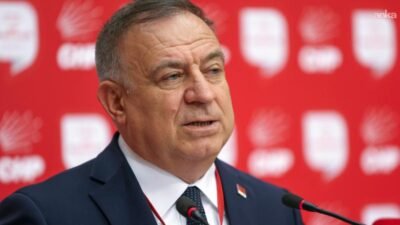 CHP Genel Başkan Yardımcısı Gökan Zeybek, Bolu Belediye Başkanı Tanju