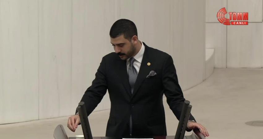 CHP’li Gökçek’in öğrenci affı önergesi TBMM Genel Kurulu’nda reddedildi CHP İstanbul Milletvekili Ali Gökçek’in, üniversiteyle ilişiği kesilen öğrenciler için