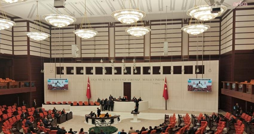 TBMM Genel Kurulu’nda İYİ Parti’nin emekli bayram ikramiyesine ilişkin araştırma