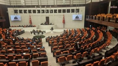 TBMM Genel Kurulu'nda AK Parti'nin Genel Kurulun gündem ve çalışma saatlerine