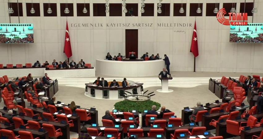 TBMM Genel Kurulu'nda Meclis Başkanvekili Celal Adan başkanlığında Milli Parklar
