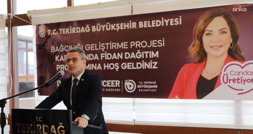 Tekirdağ Büyükşehir Belediyesi, "Bağcılığı Geliştirme Projesi" kapsamında Şarköy ilçesinde üreticilere