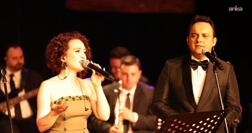 Tekirdağ Büyükşehir Belediyesi’nin “Sevda Şarkıları Konserleri” Malkara’da final yaptı Tekirdağ Büyükşehir Belediyesi Kent Orkestrası’nın "Sevda Şarkıları Konserleri" serisi, haftaya