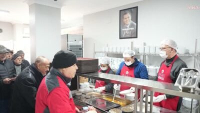 Manisa Büyükşehir Belediyesi iş birliğiyle hizmete açılan Turgutlu Kent Lokantası'nda