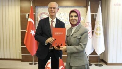 Aile ve Sosyal Hizmetler Bakanı Mahinur Özdemir Göktaş, KKTC Çalışma