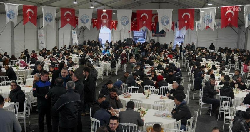 Tuzla Belediyesi’nin iftar alanları belli oldu Tuzla Belediyesi, Ramazan ayı boyunca 5 noktada toplam 76 bin
