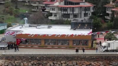 Tuzla Belediyesi tarafından baştan sona yenilenen Tuzla Mekan Palmiye, Mercan