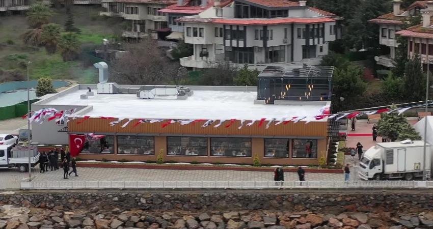 Tuzla Mekan Palmiye, yenilenen yüzüyle hizmete açıldı… Belediye Başkanı Bingöl: “Uygun fiyat, kaliteli hizmet anlayışından bir adım geri atmıyoruz” Tuzla Belediyesi tarafından baştan sona yenilenen Tuzla Mekan Palmiye, Mercan