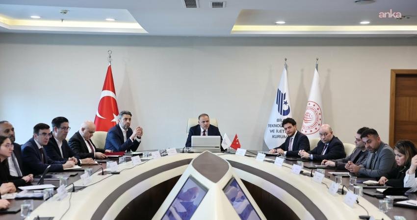 Ulaştırma ve Altyapı Bakan Yardımcısı Ömer Fatih Sayan, oyun içerik