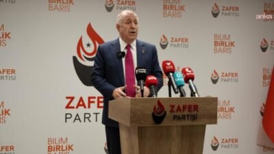 Zafer Partisi Genel Başkanı Ümit Özdağ, partisi için bağış çağrısında