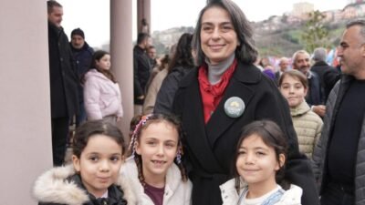 Üsküdar Belediyesi tarafından çocuklar ve gençlerin günlük yaşamlarına neşe katmak