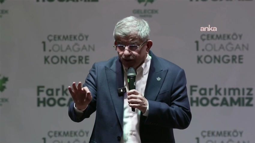 Ahmet Davutoğlu: “Adalet, siyaset ve Diyanet aynı anda itibar kaybediyorsa korkun” Gelecek Partisi Genel Başkanı Ahmet Davutoğlu, Türkiye’de kurumların itibar kaybı