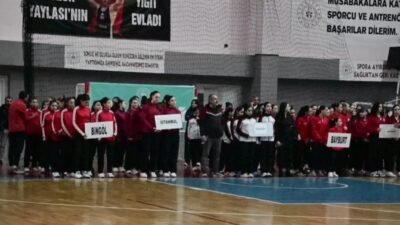 Yozgat, voleybolda yıldız kız ve erkekler yarıfinal müsabakalarına ev sahipliği