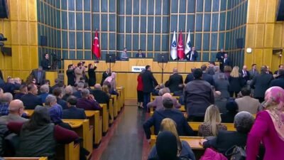 Saadet Partisi Genel Başkanı Mahmut Arıkan, deprem bölgesinde sorunların devam