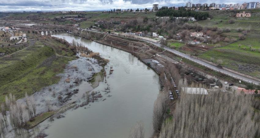 Diyarbakır Valiliği, yoğun yağışlar nedeniyle Dicle Barajı’nda artış gösteren suyun