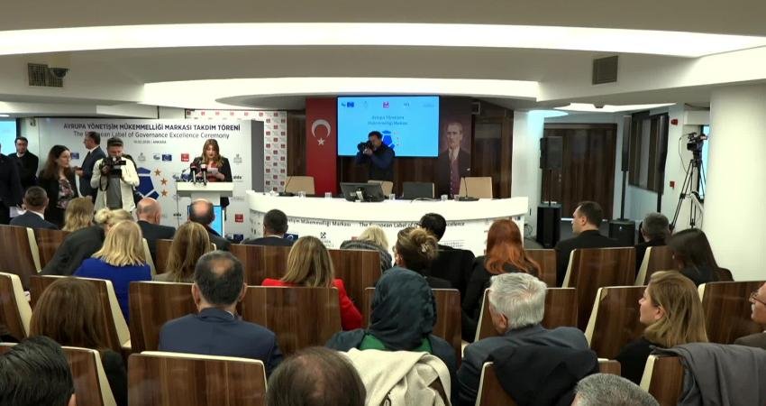 Avrupa Konseyinin iyi yönetişim ilkelerini benimseyen yerel yönetimlere verdiği Avrupa